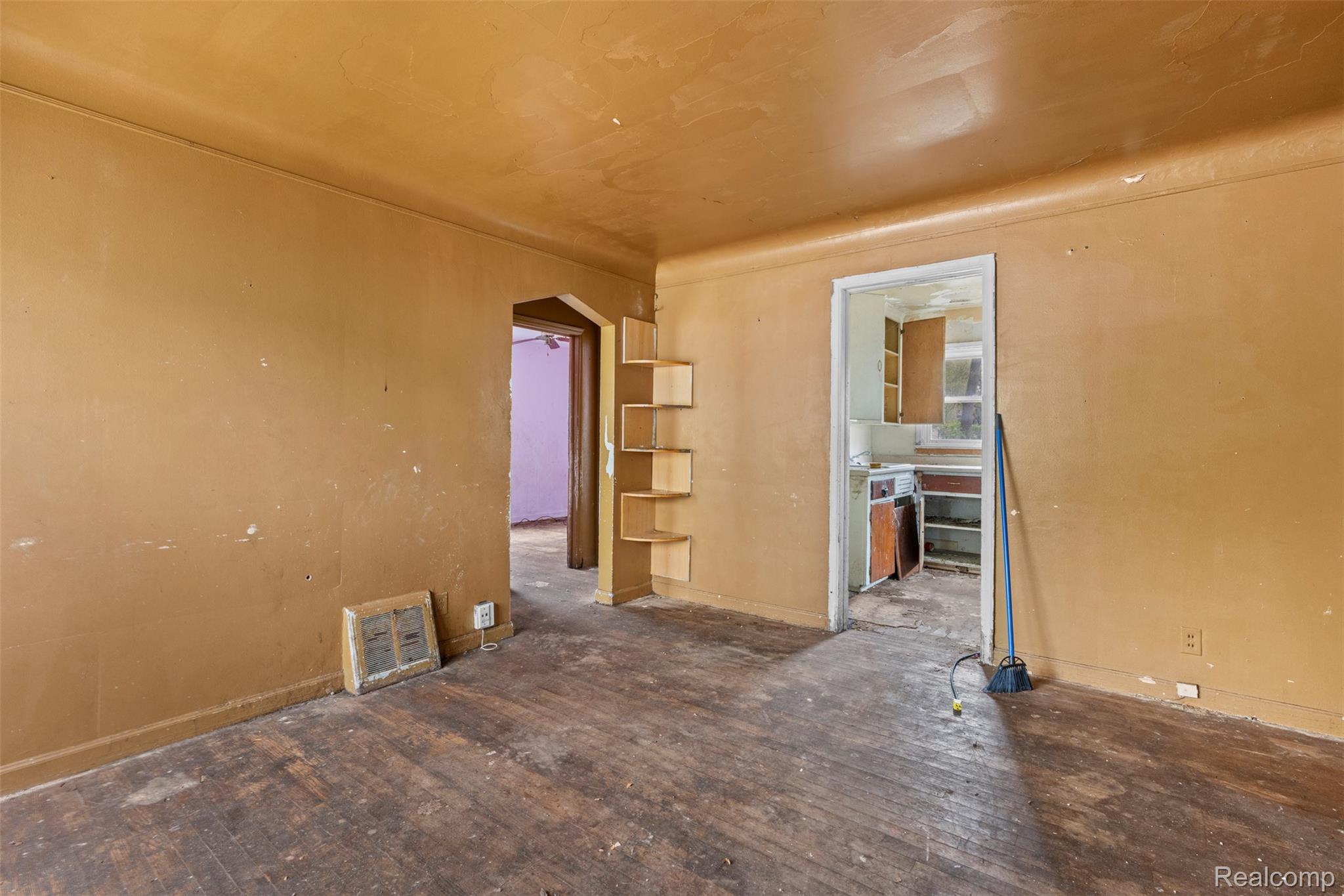 18467 Evergreen Road