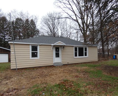 Photo of 790 Blue Creek Terrace, Benton Charter Township, MI 49022 (MLS # 69026012374)