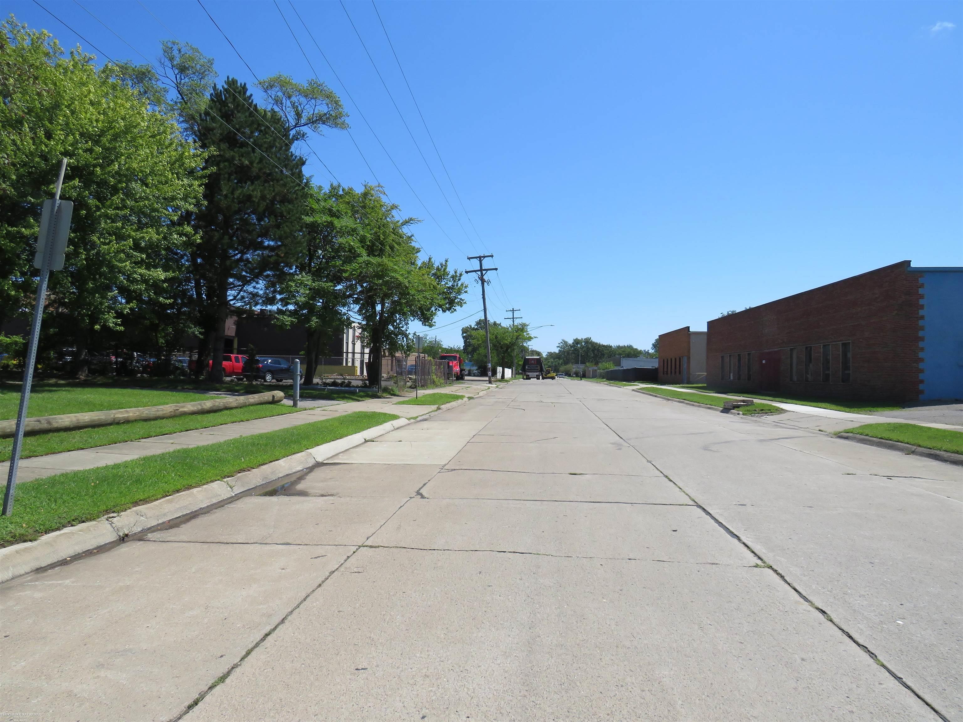 Warren, Michigan 48089, United States, ,Commercial,Pending,48991