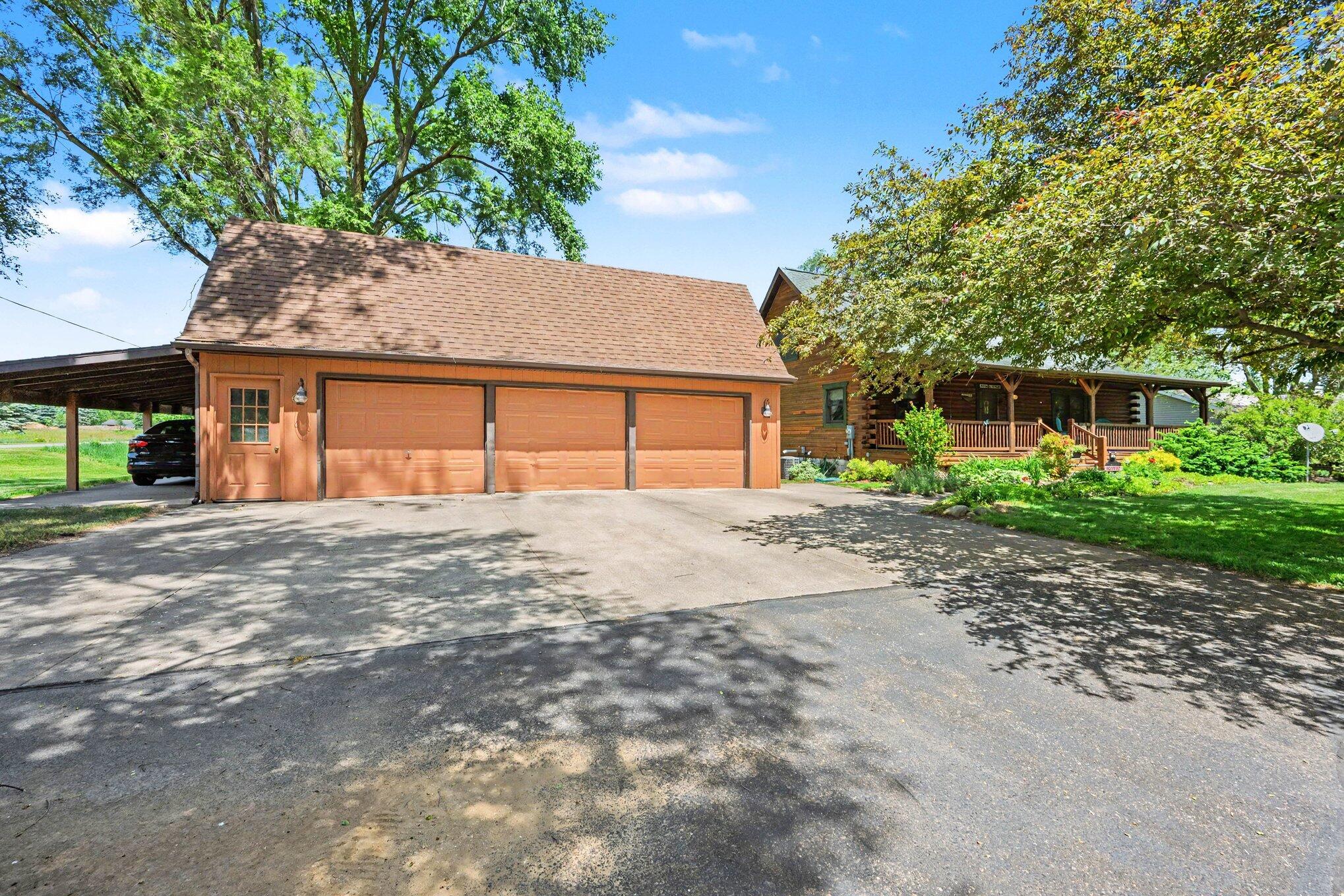 46968 Meadow Lane