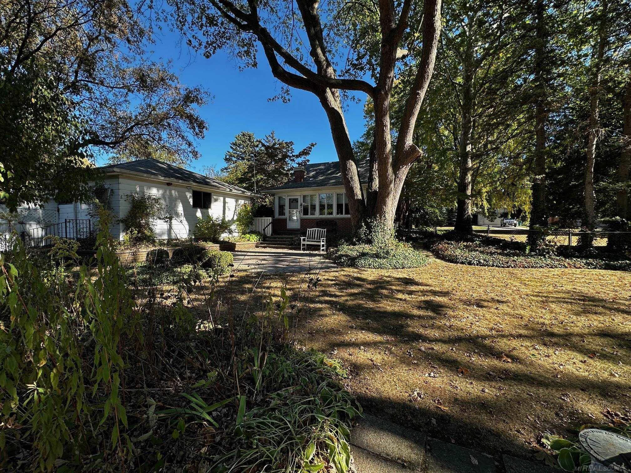 45301 N Branch Street