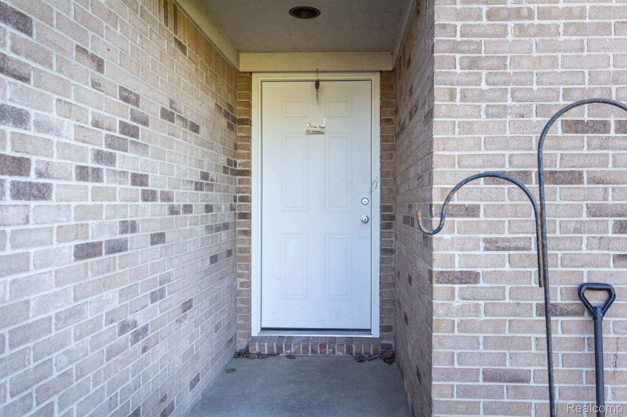 5750 South Ridge