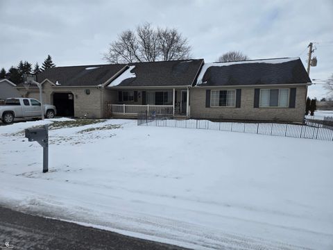 220 Clark Avenue Yale City MI 48097