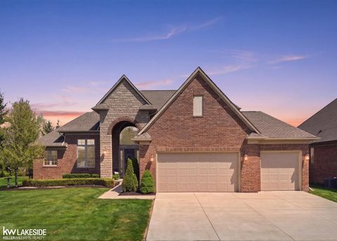 Photo of 54958 Lawson Creek Drive, Shelby Charter Township, MI 48316 (MLS # 58050206837)