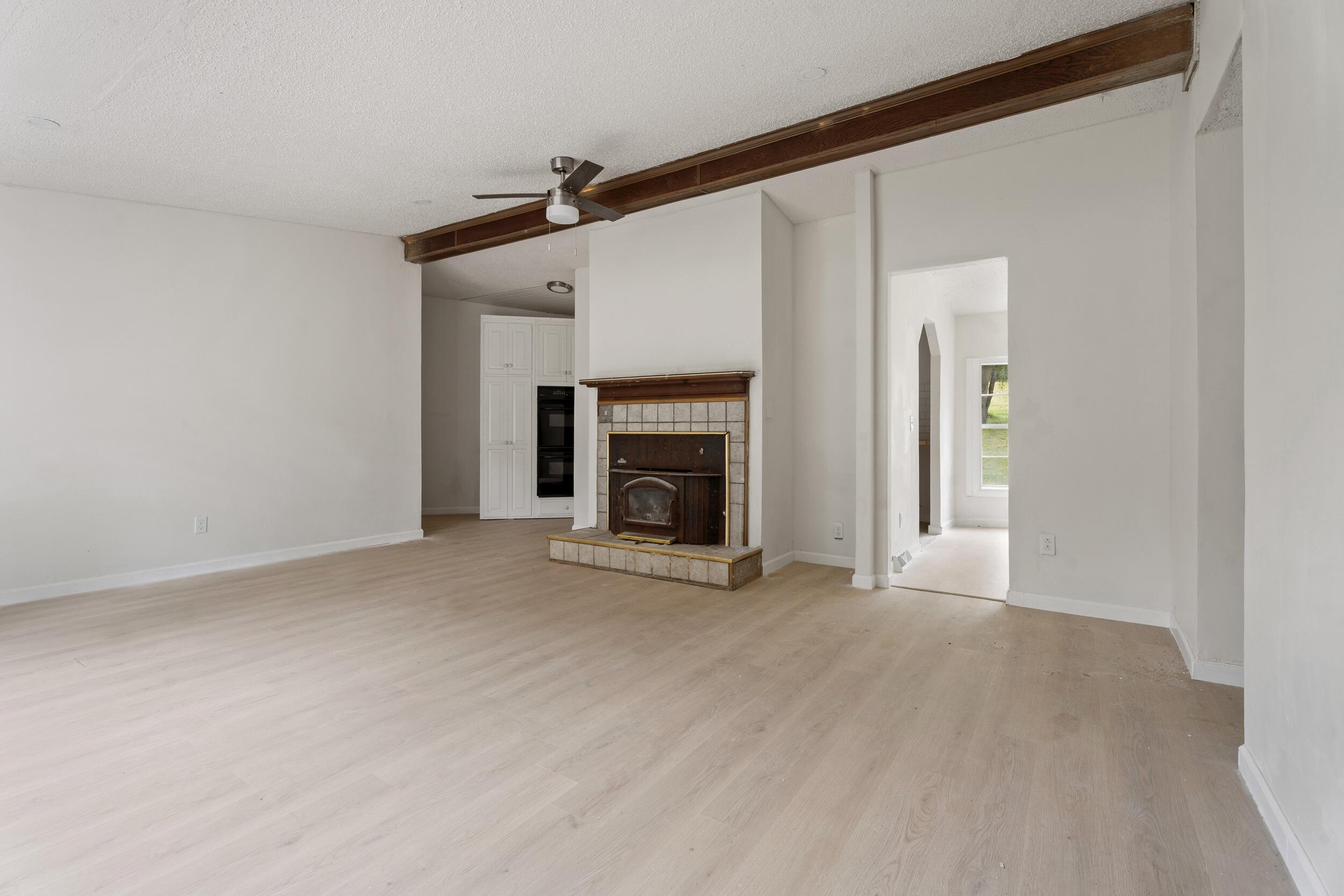 12690 N Red Bud Trail