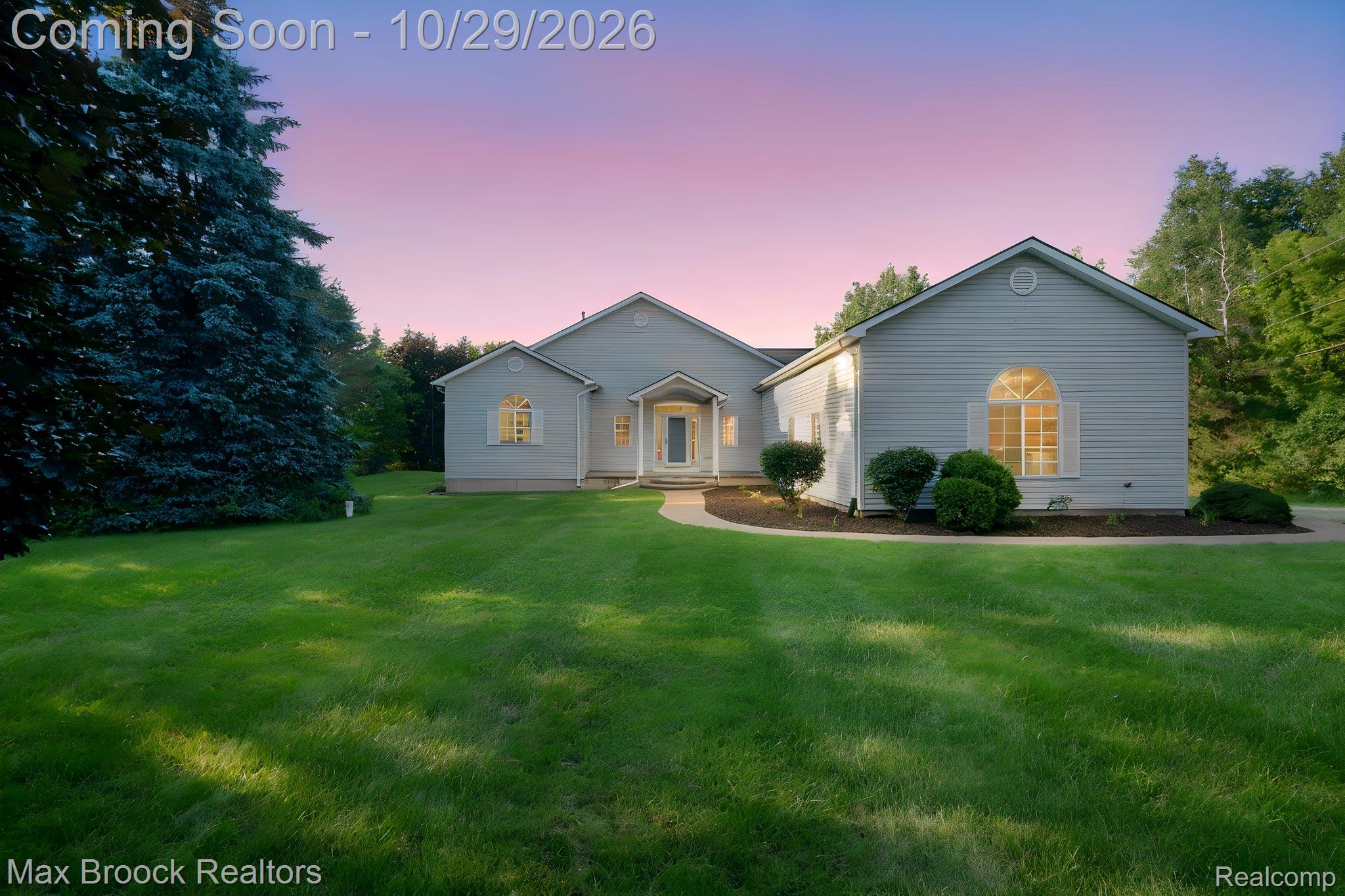 2165 Oakwood Road