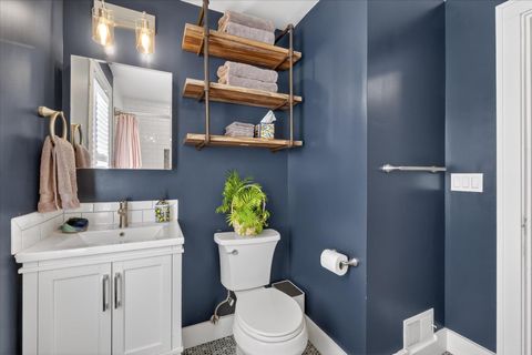 Tiny photo for 219 N Edison Avenue, Royal Oak City, MI 48067 (MLS # 81026009565)