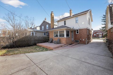 Tiny photo for 219 N Edison Avenue, Royal Oak City, MI 48067 (MLS # 81026009565)