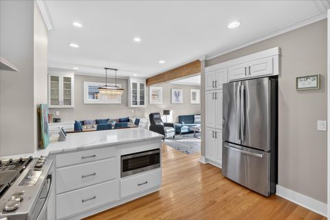 Tiny photo for 219 N Edison Avenue, Royal Oak City, MI 48067 (MLS # 81026009565)