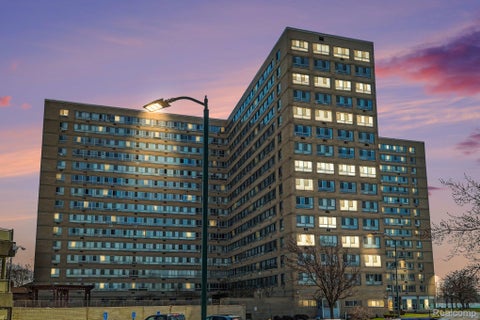 Photo for 8900 E Jefferson Avenue 729