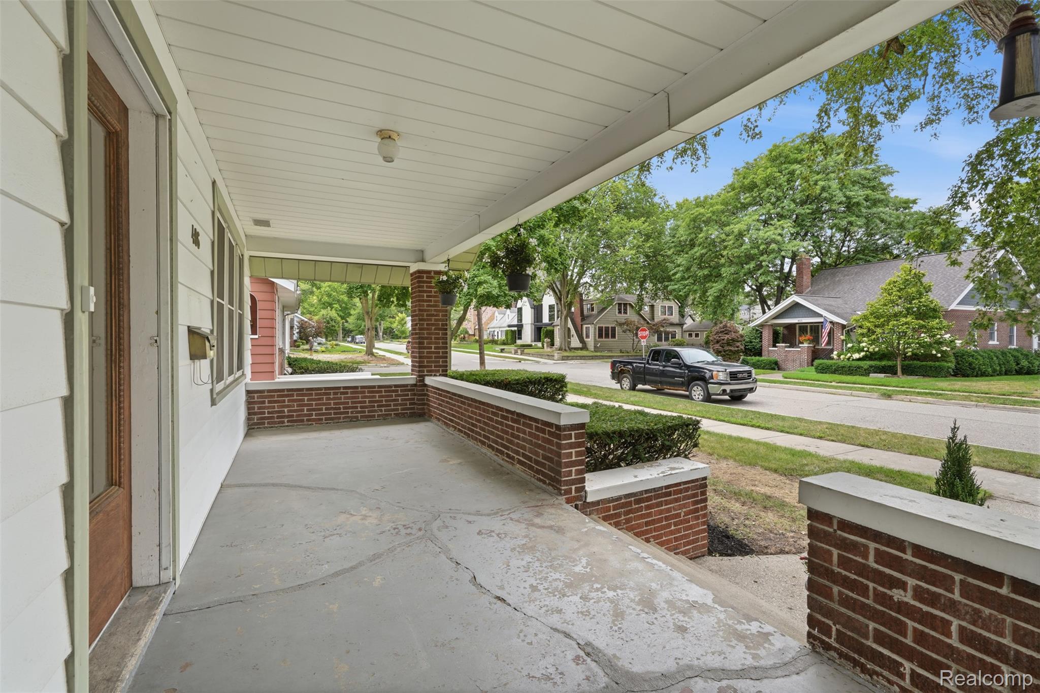 406 Wesley Street