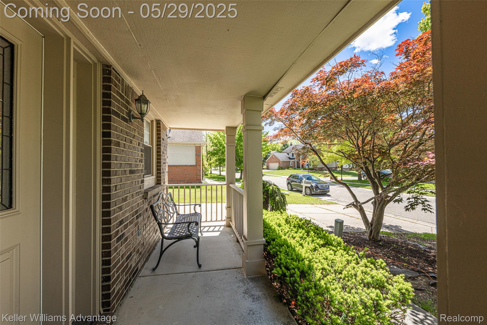 42900 Ledgeview Drive