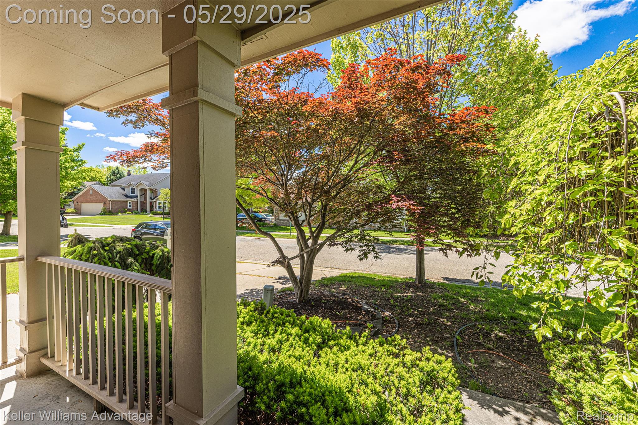 42900 Ledgeview Drive