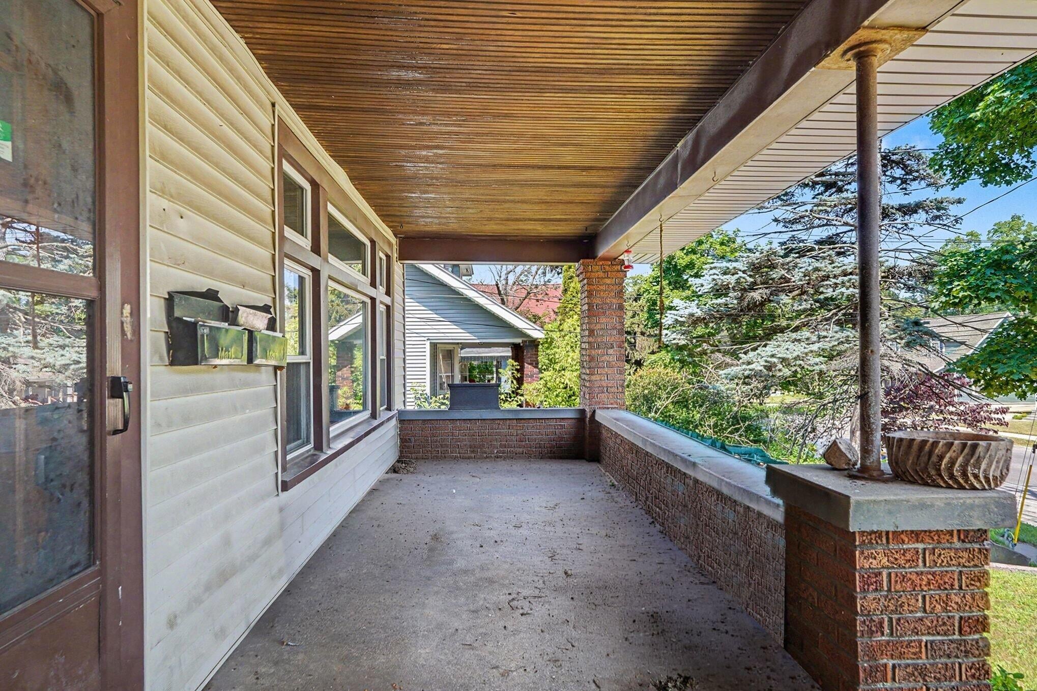 918 Martin Luther King Junior Street SE