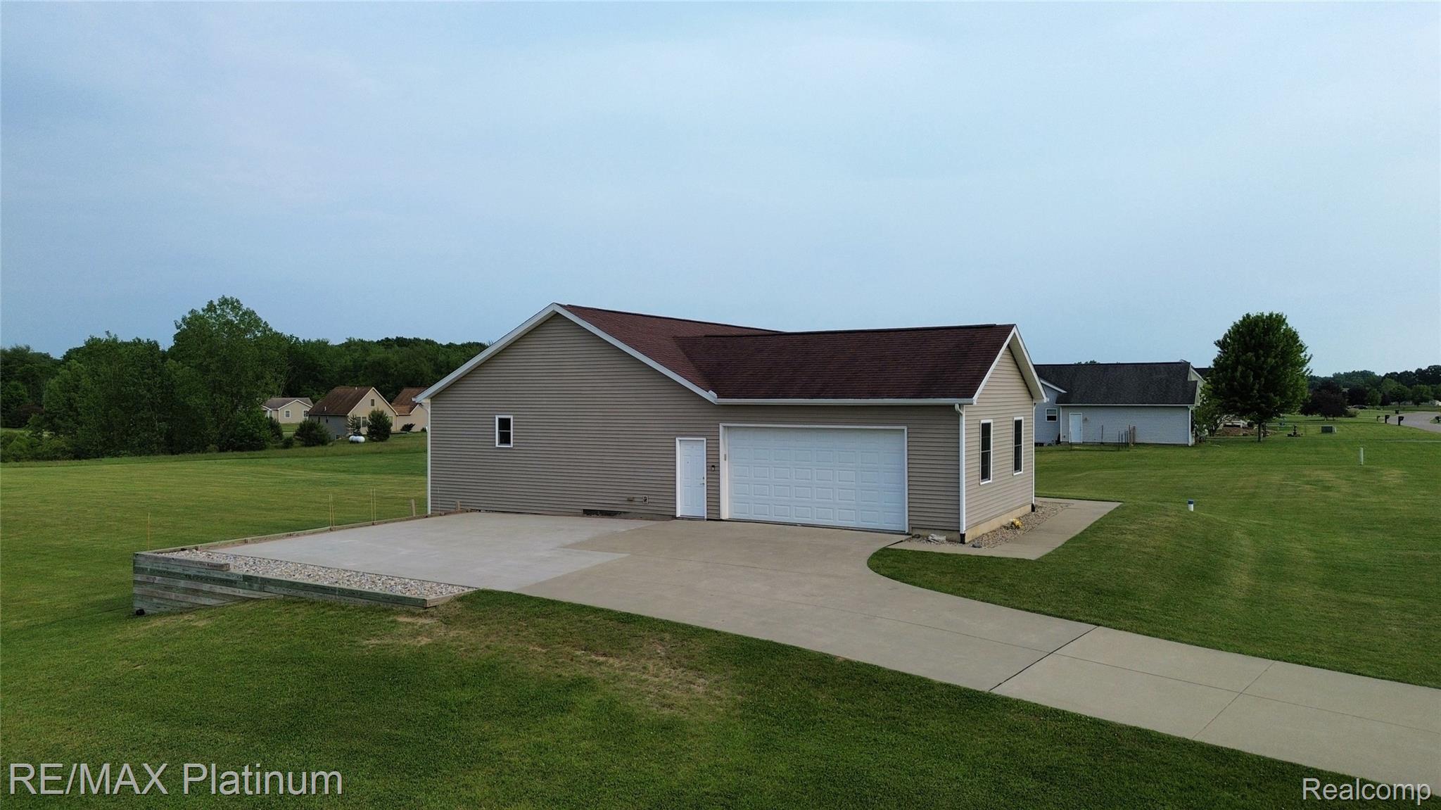 11704 Glen Mary