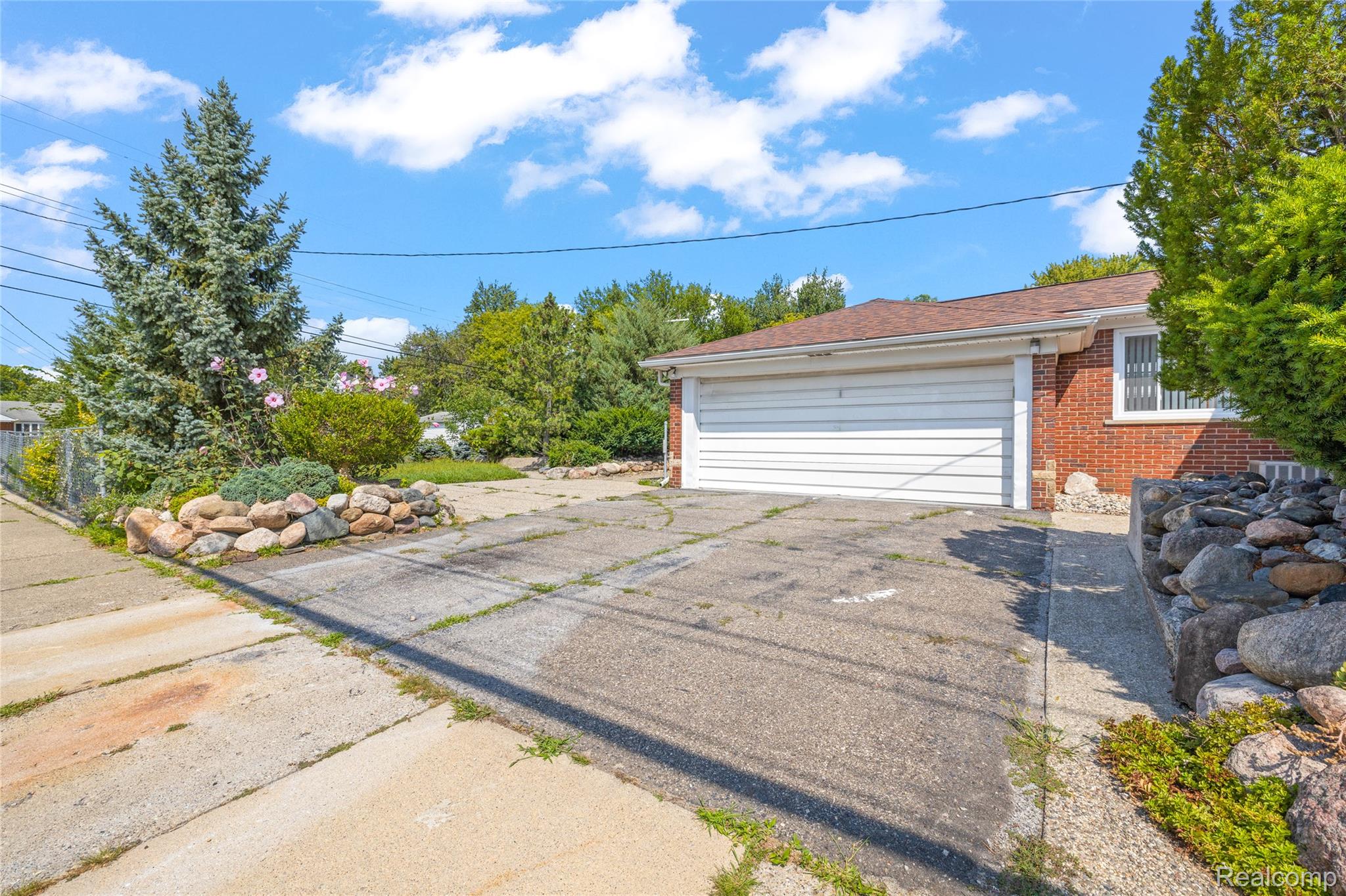 22405 Piper Avenue