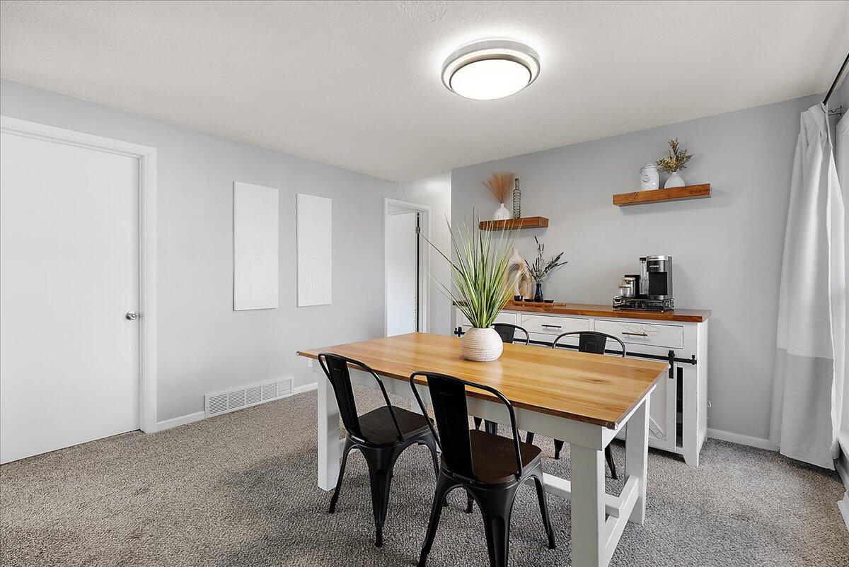 1009 Ariebill Street SW