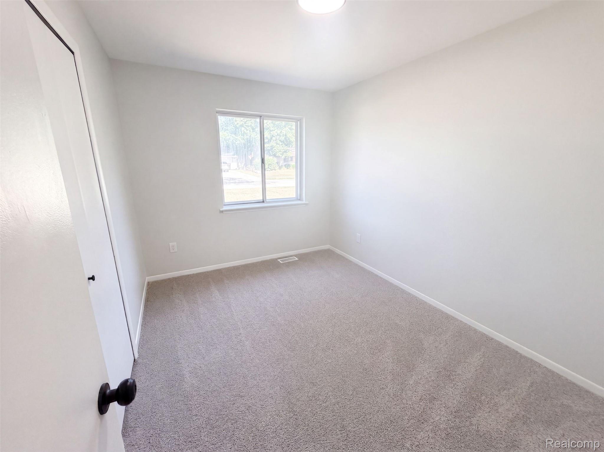 467 Paragon Drive