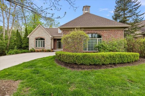 4735 OAKHURST RIDGE Road Independence Charter Township Oakland MI 48348