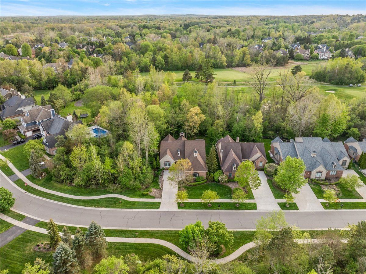4735 OAKHURST RIDGE Road