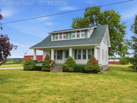 Photo for 6076 Saint Clair Highway