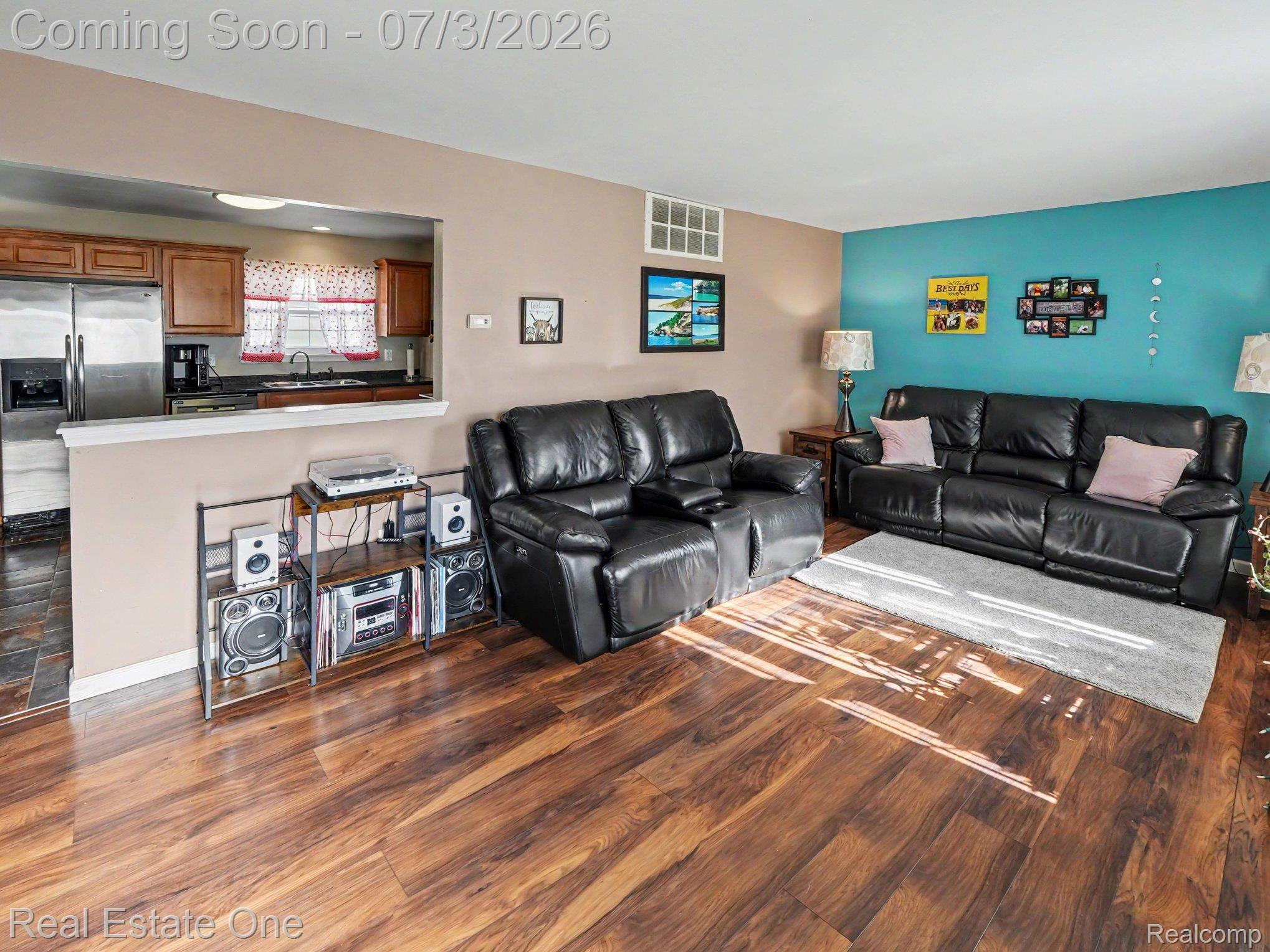 10637 Jackson St