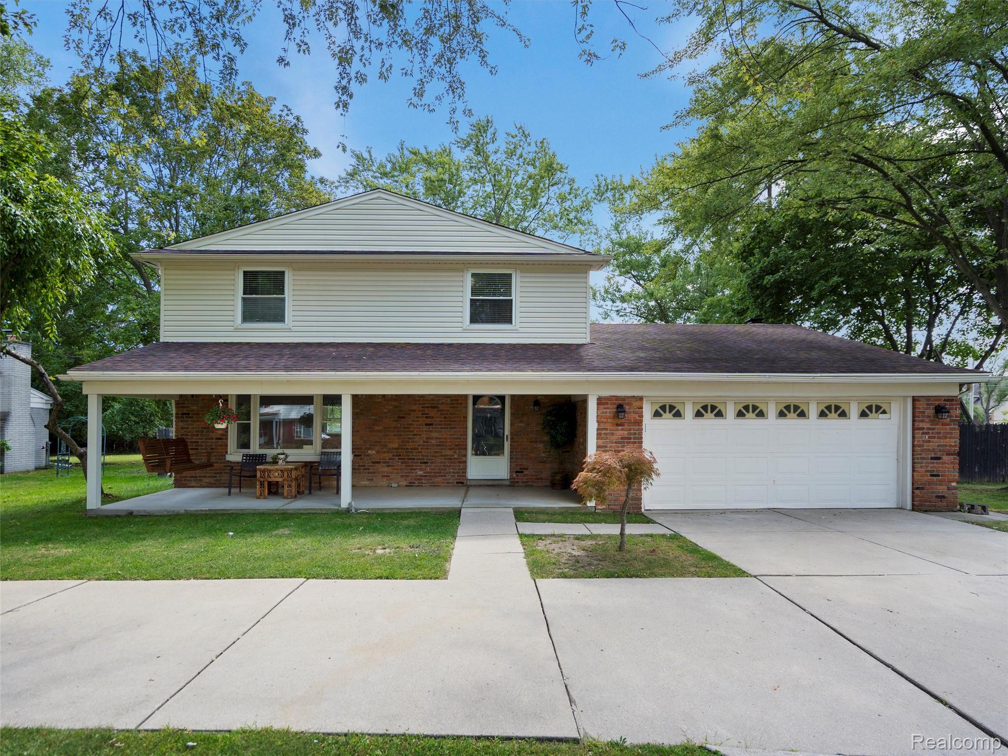29357 Geraldine Court