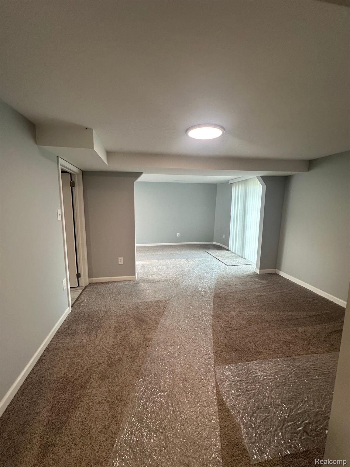 Riverview City, Michigan 48193, United States, 3 Bedrooms Bedrooms, ,2 BathroomsBathrooms,Residential,Active,165000