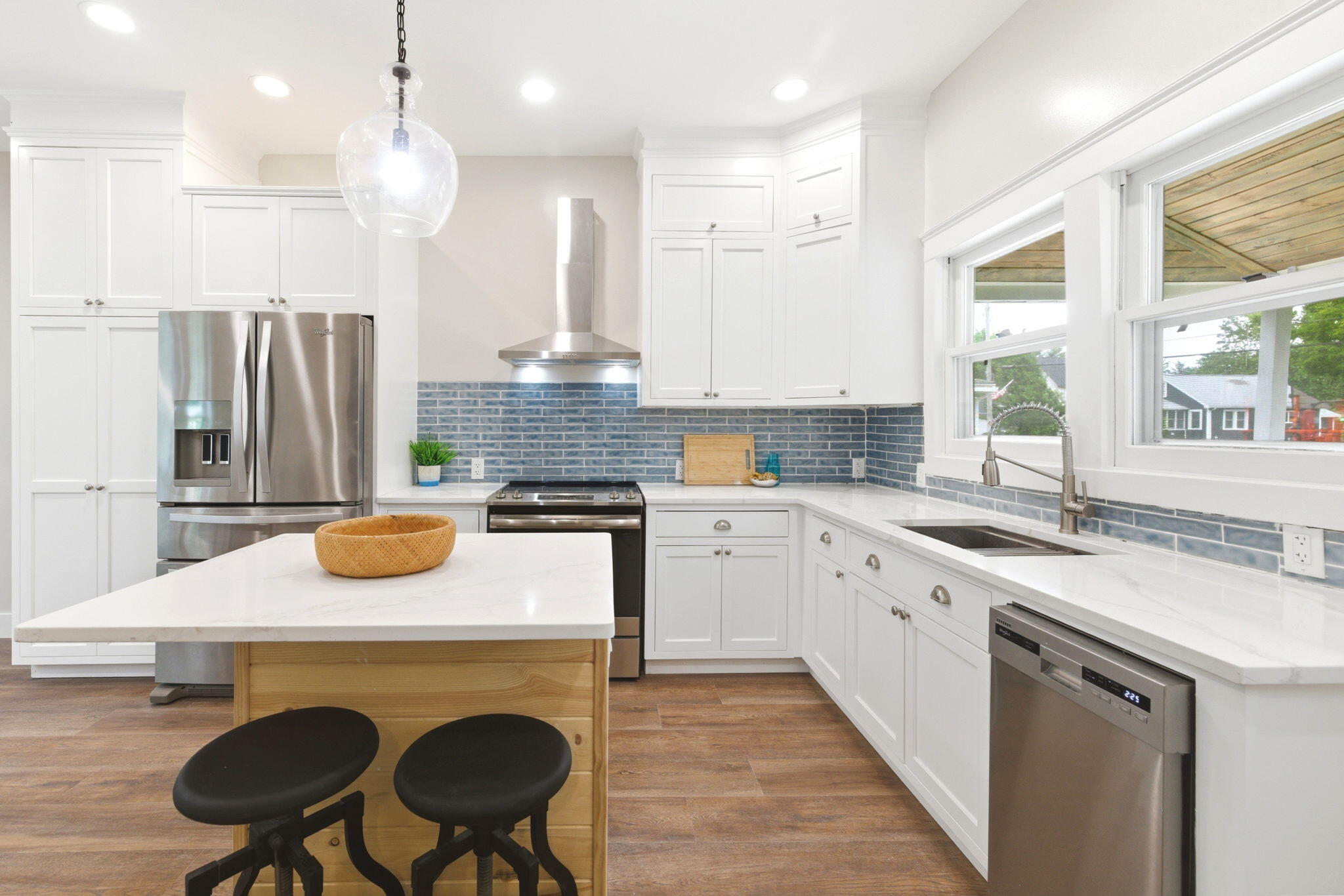 401 N Elm Street