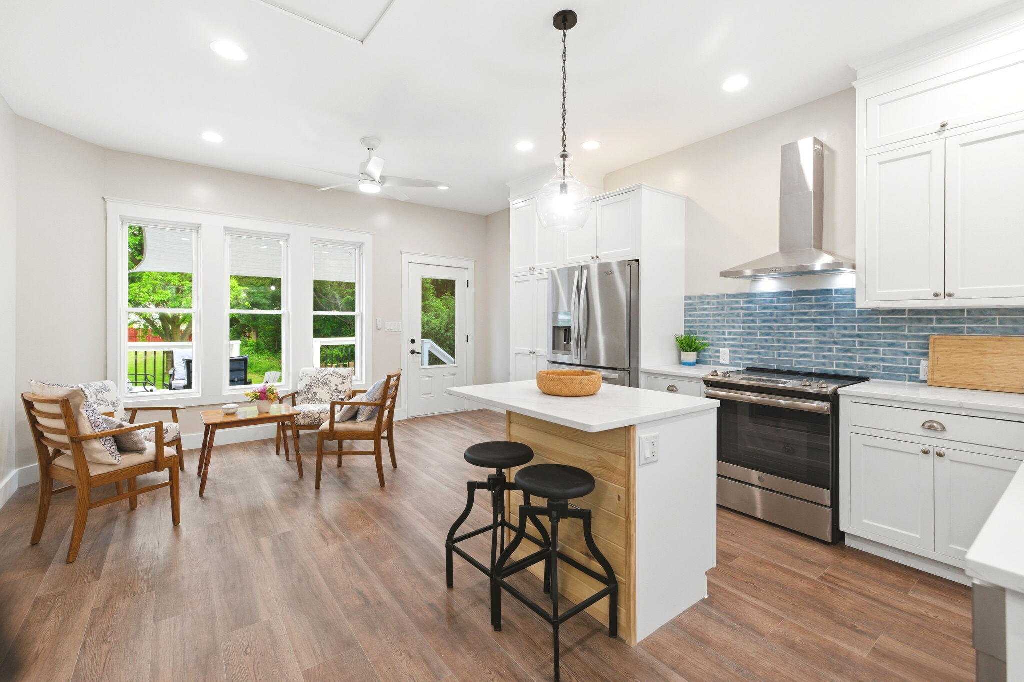 401 N Elm Street