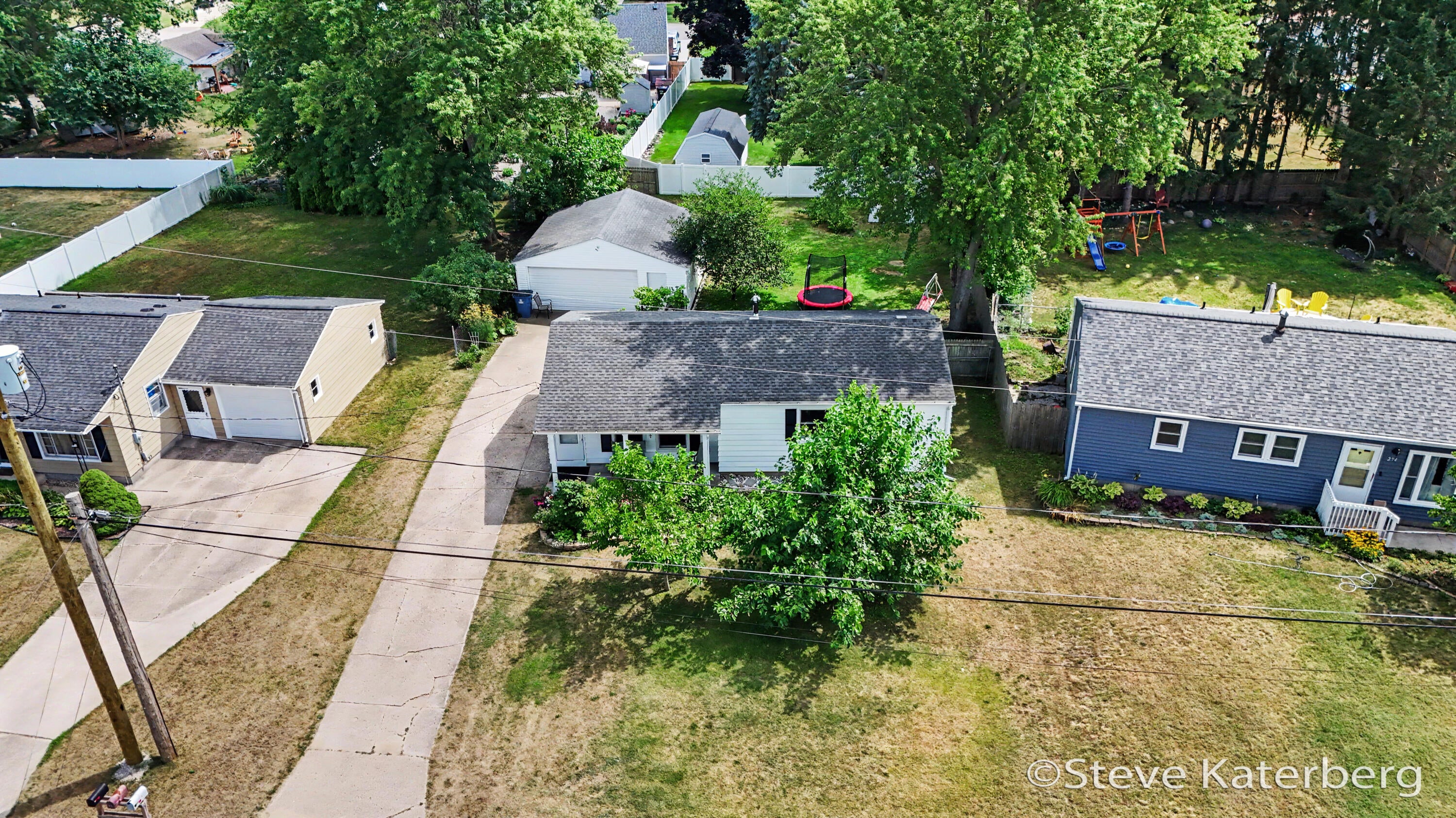 282 Brandywyne Drive NW