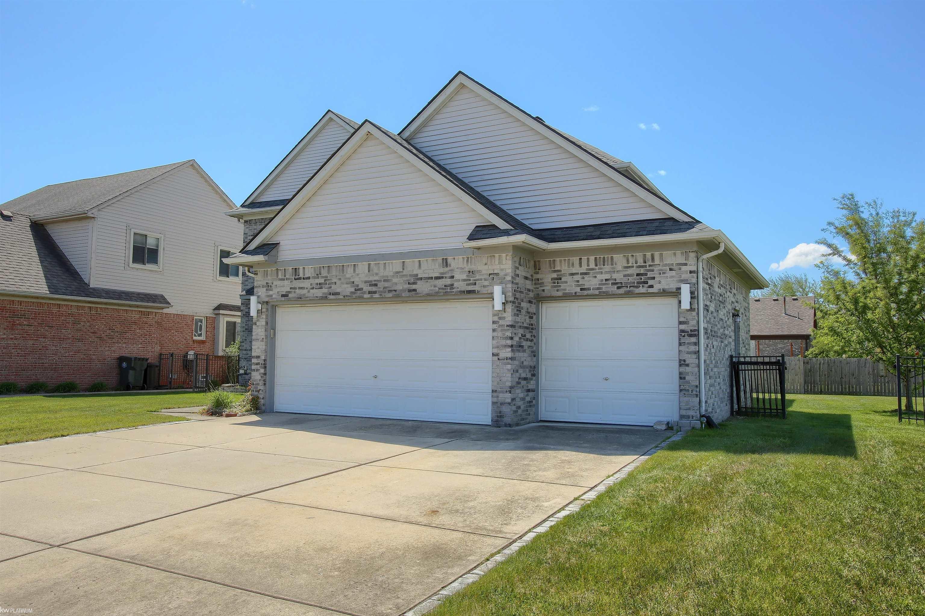 32036 Holly Drive