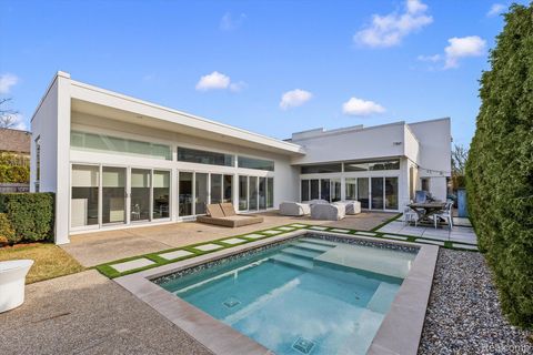 660 Dewey Street Birmingham City MI 48009