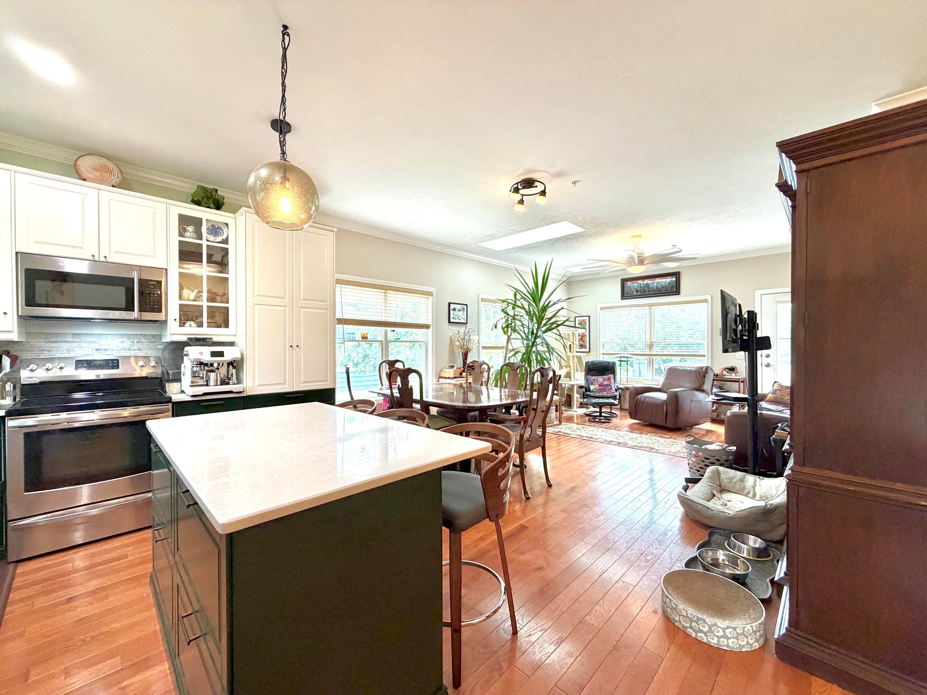 560 Little Lake Drive 12