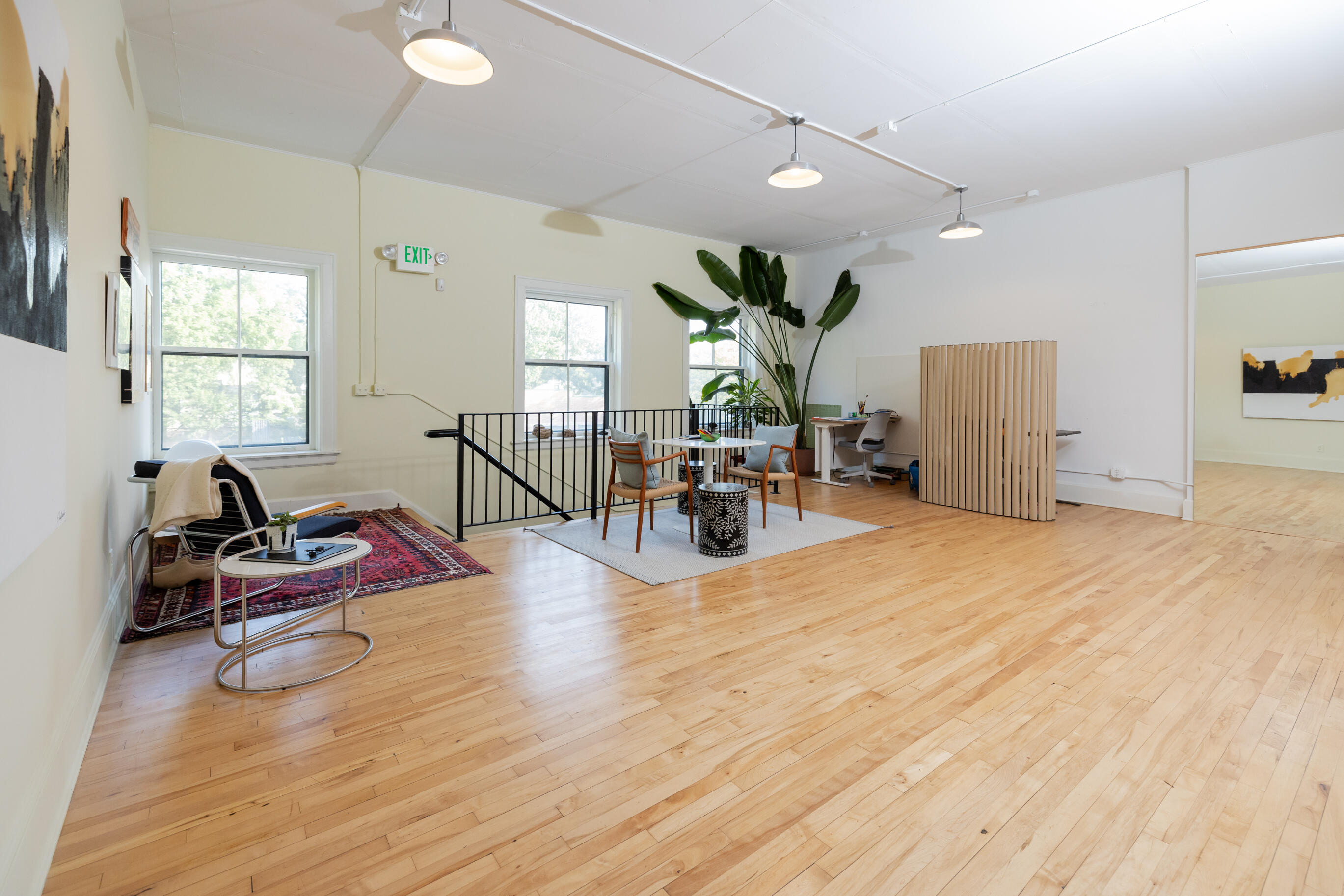 941 Wealthy Street SE