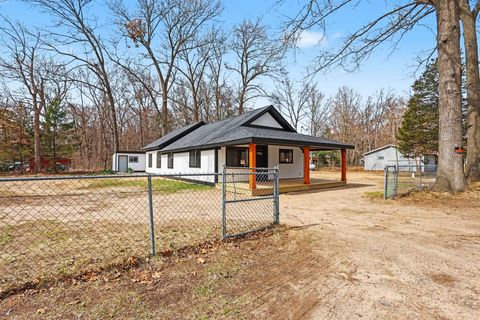 908 Grove Street Lee Township MI 49450