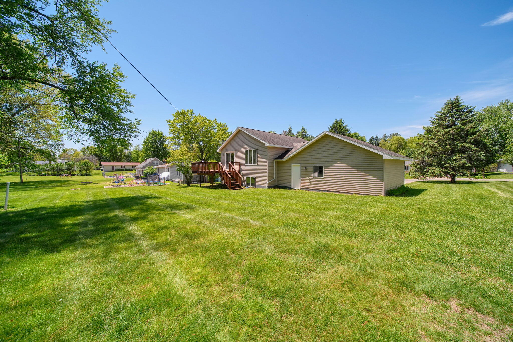 475 Greenbriar Place