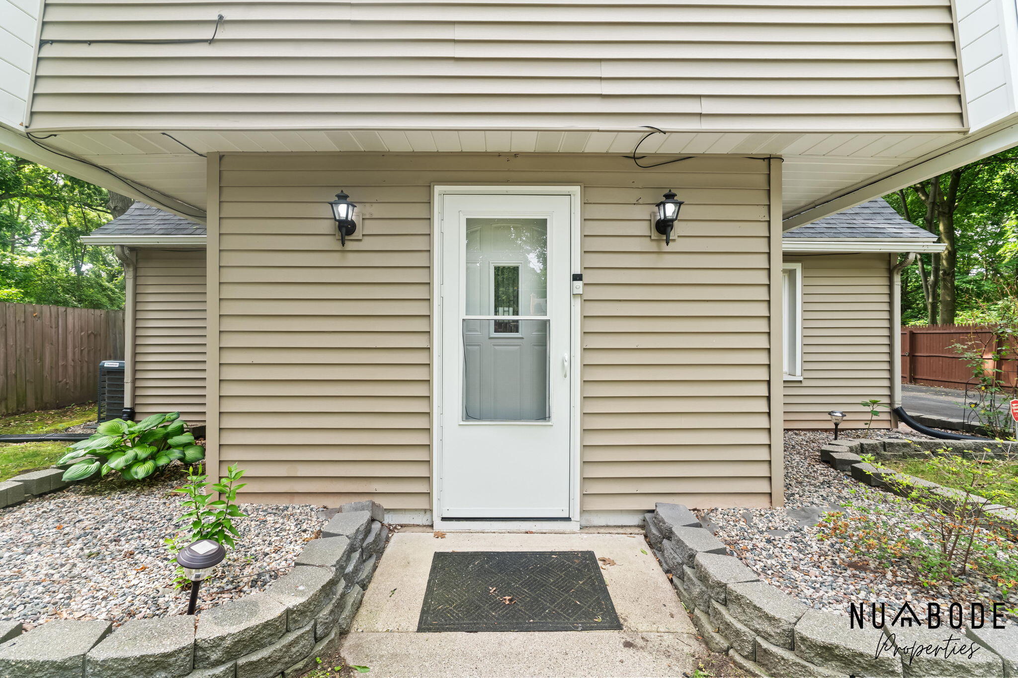 310 Bellevue Street SE