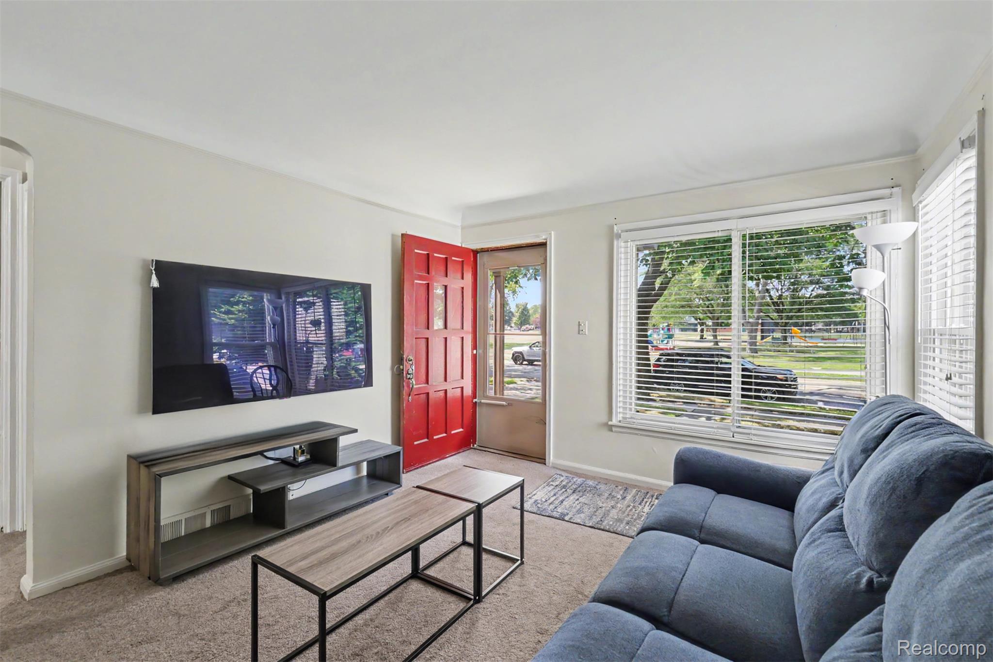 3429 Croissant Street