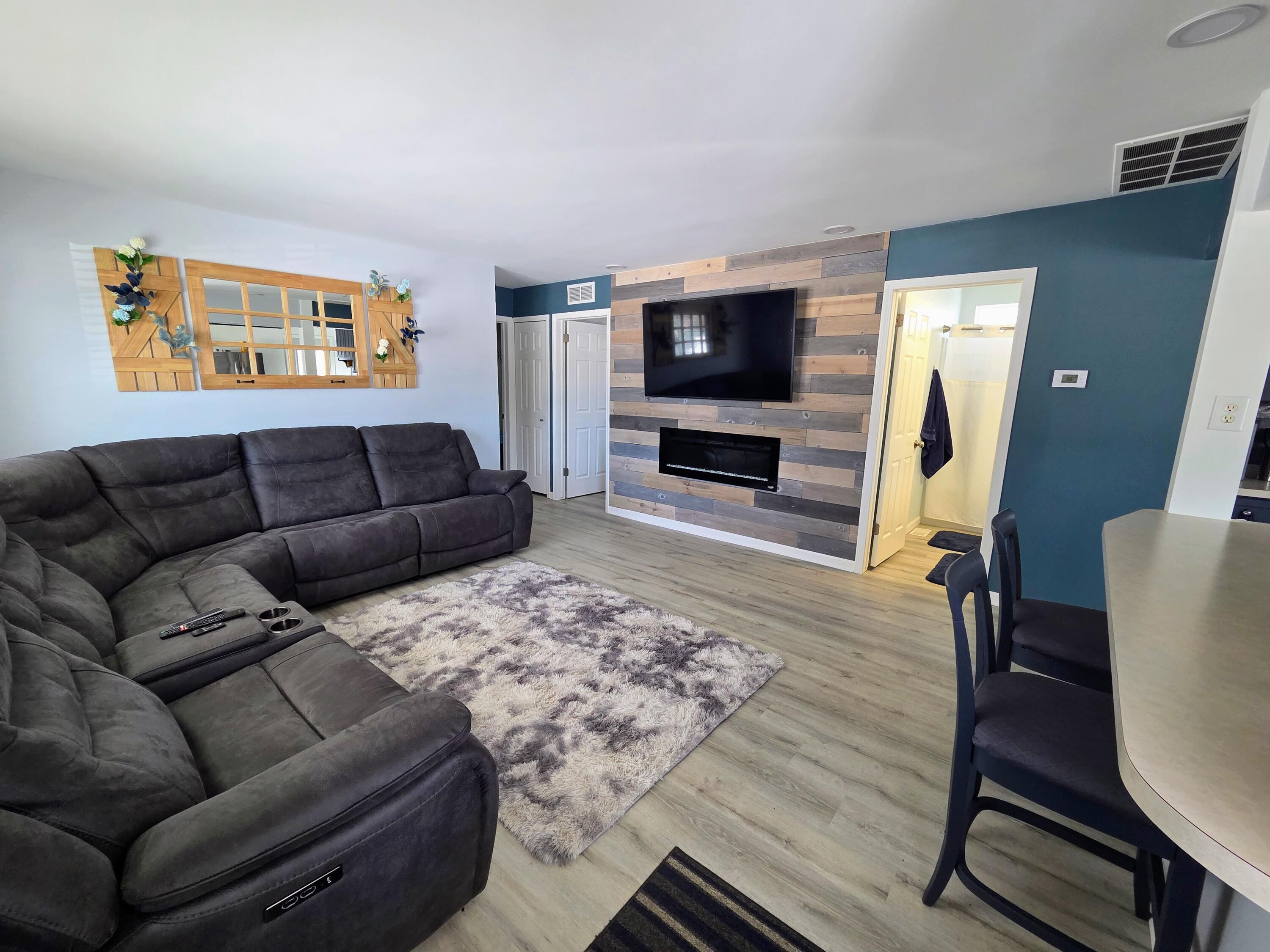 10705 Van Buren Street