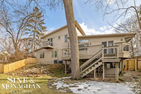 Tiny photo for 827 Forestdale Road, Royal Oak City, MI 48067 (MLS # 58050199705)