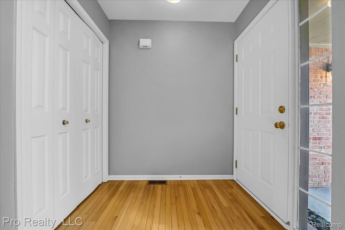 43880 Cherry Grove Court W