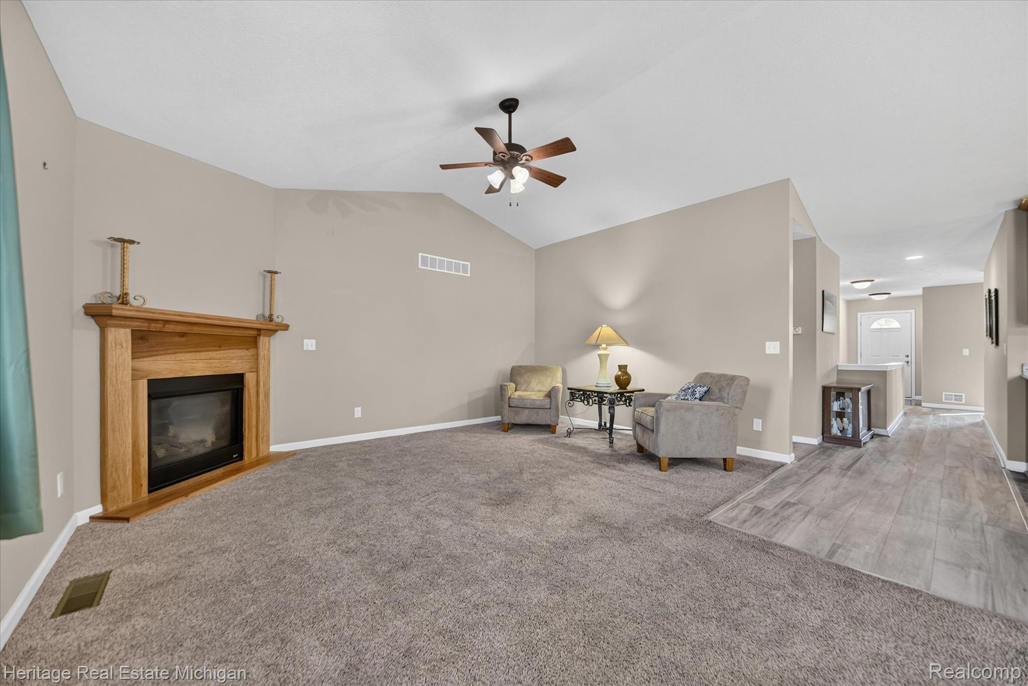 9172 Acacia Trail