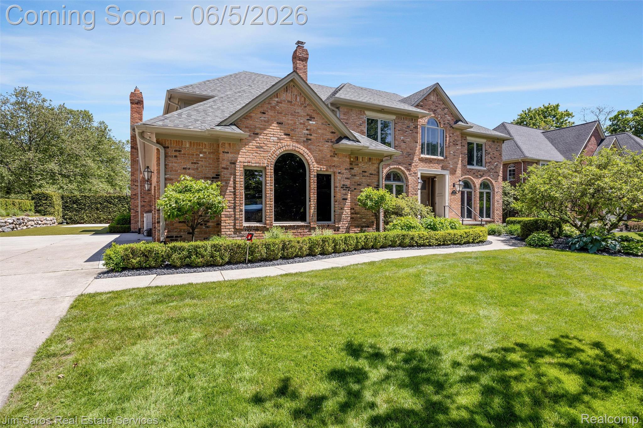 910 Edgemont Park