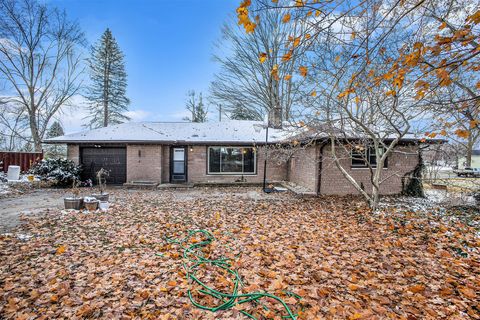 5710 Houston Road Eaton Rapids Township MI 48827