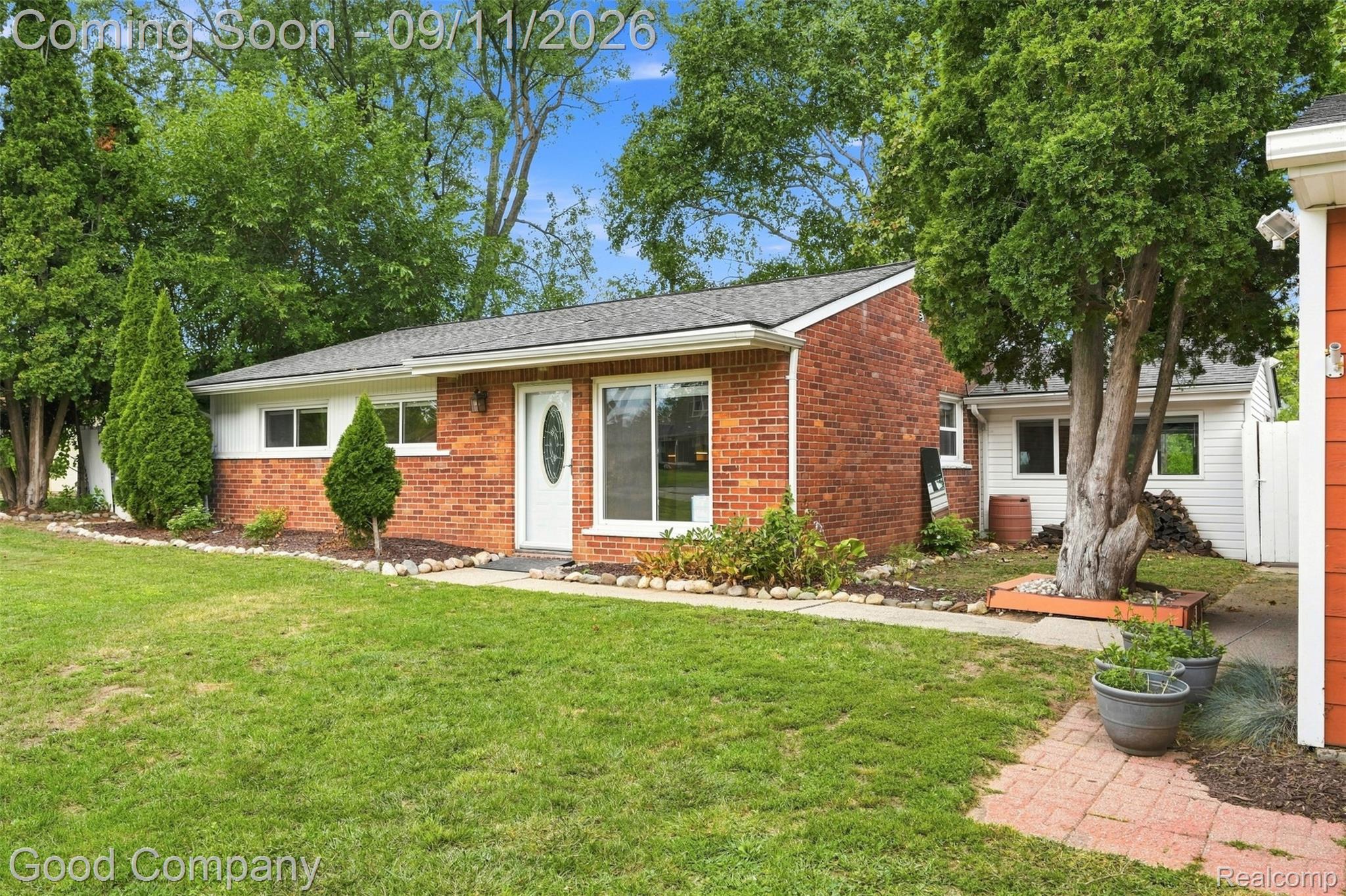 5800 Cambrook Lane