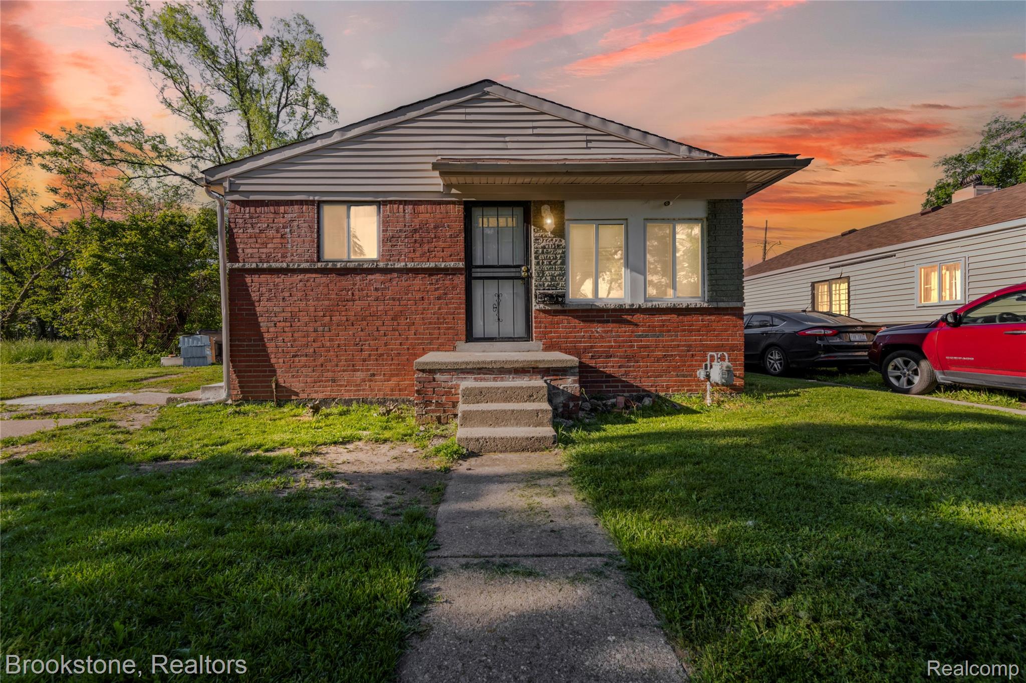 3882 Minnesota Street