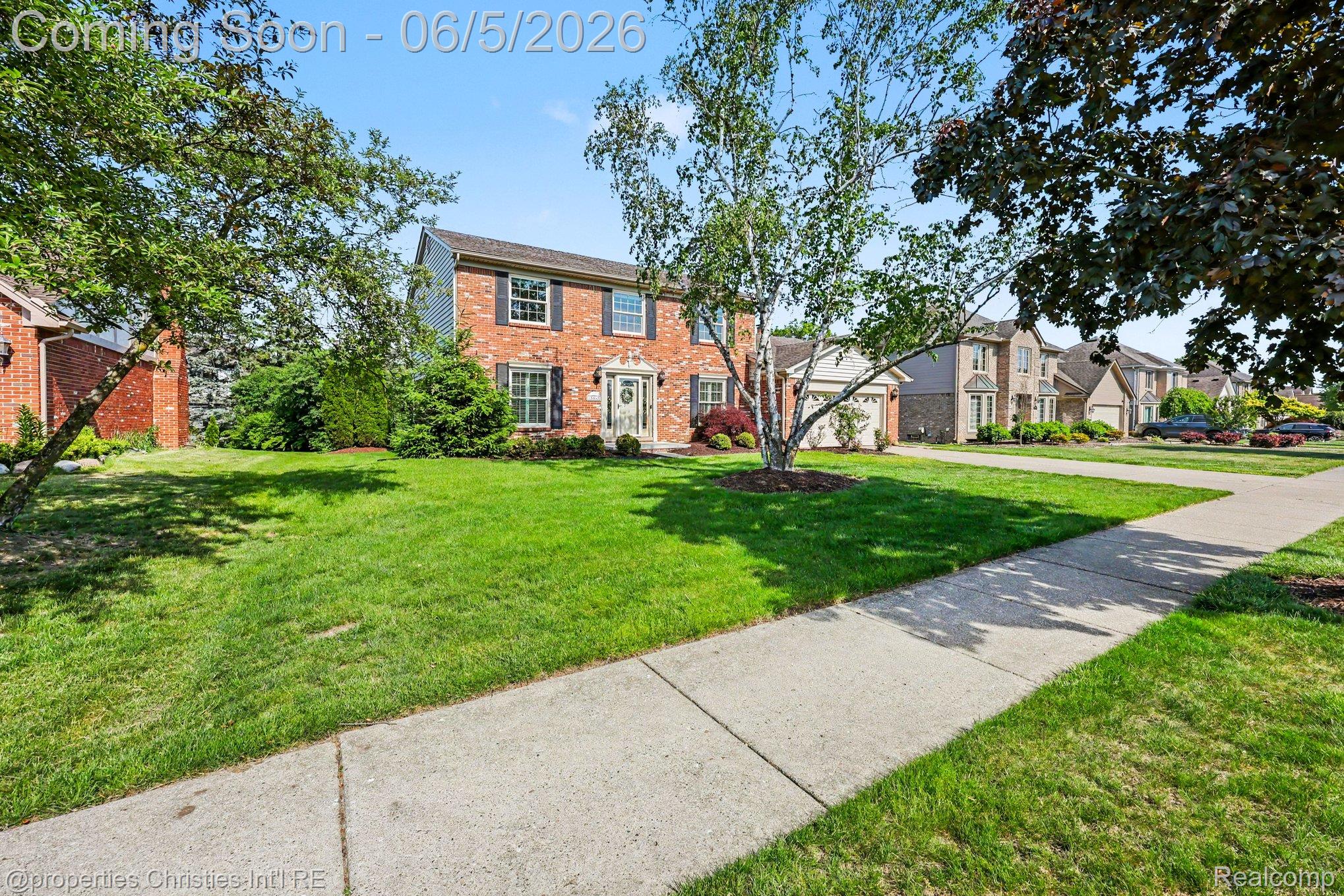 18454 Queensbury Drive