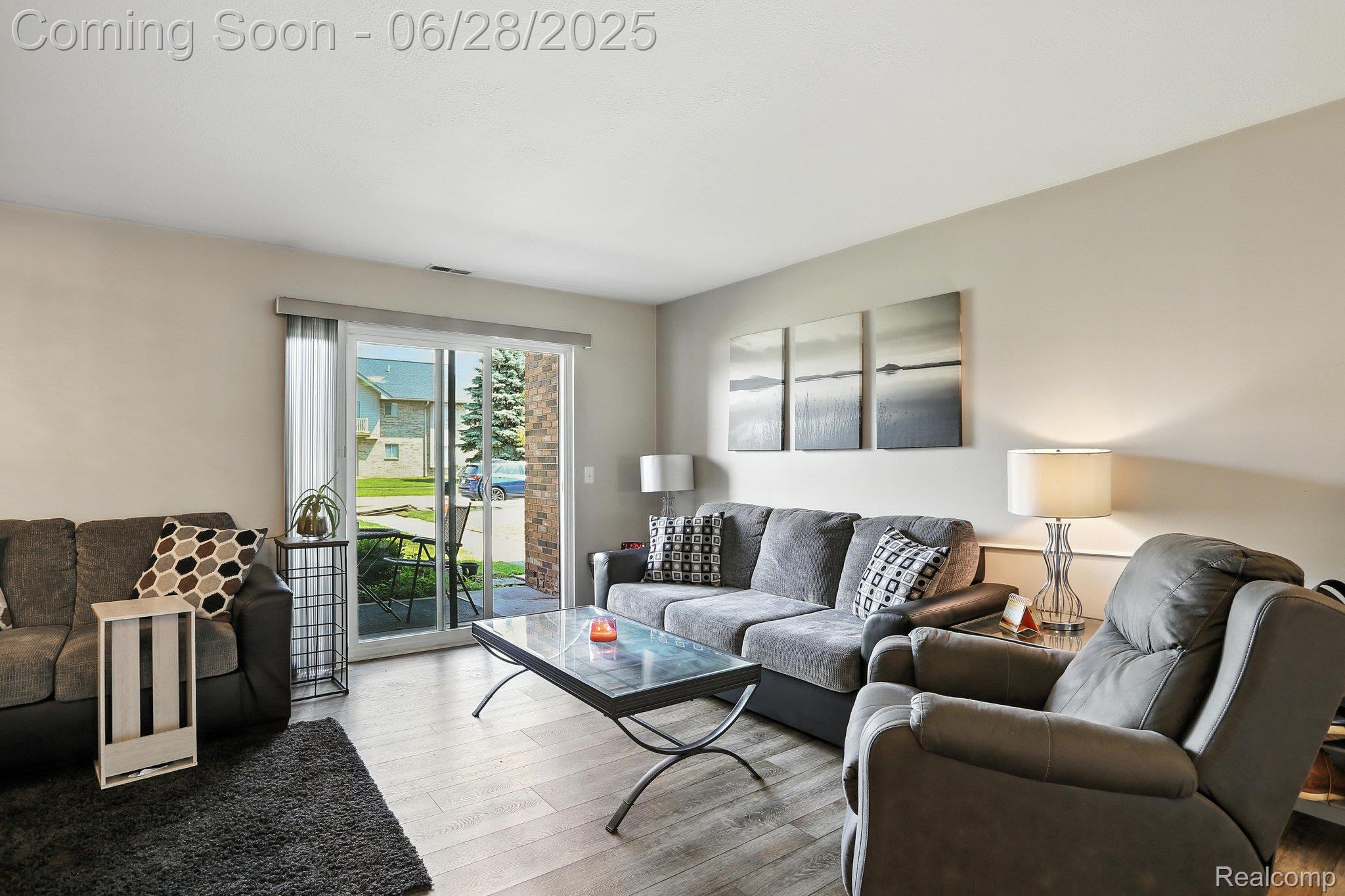 15127 Seagull Drive