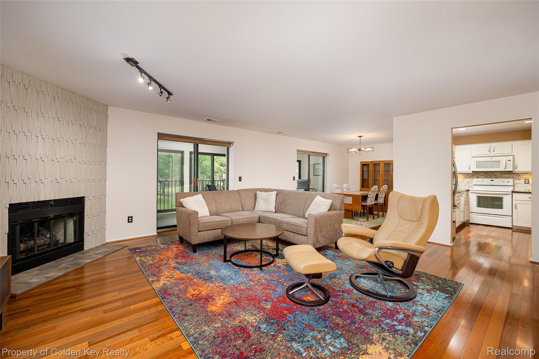 17955 University Park Drive 82